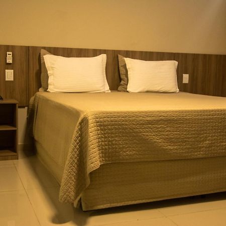 Hotel Vila Verde Penápolis Extérieur photo
